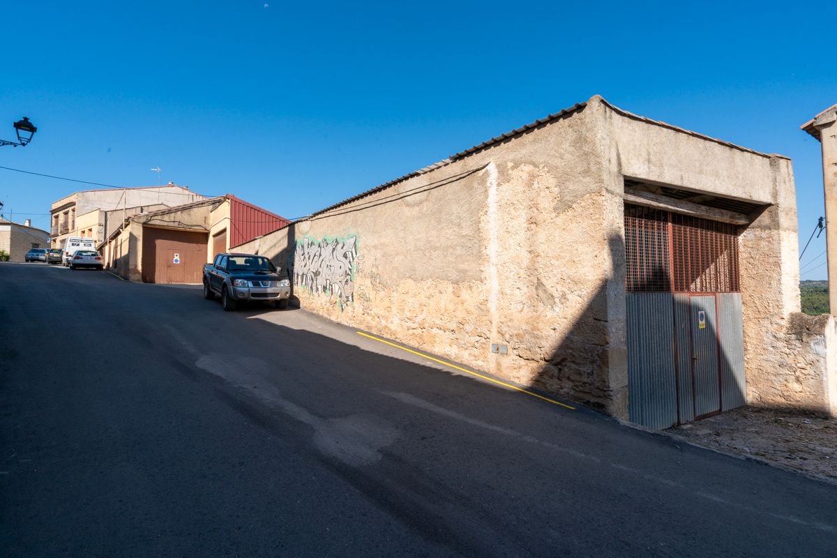 Exterior view of Building for sale in Arnes