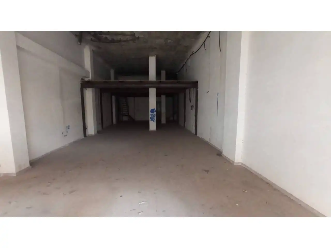 Local comercial en alquiler en Calle Pi y Margall, imagen 6