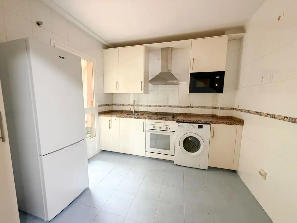 Wohnung mit Aufzug zum Verkauf in Avenida de Andalucía 57, imagen 3