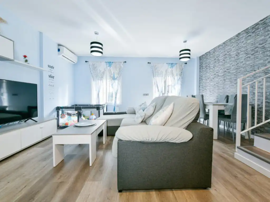 Casa adosada en venta en Sexmo