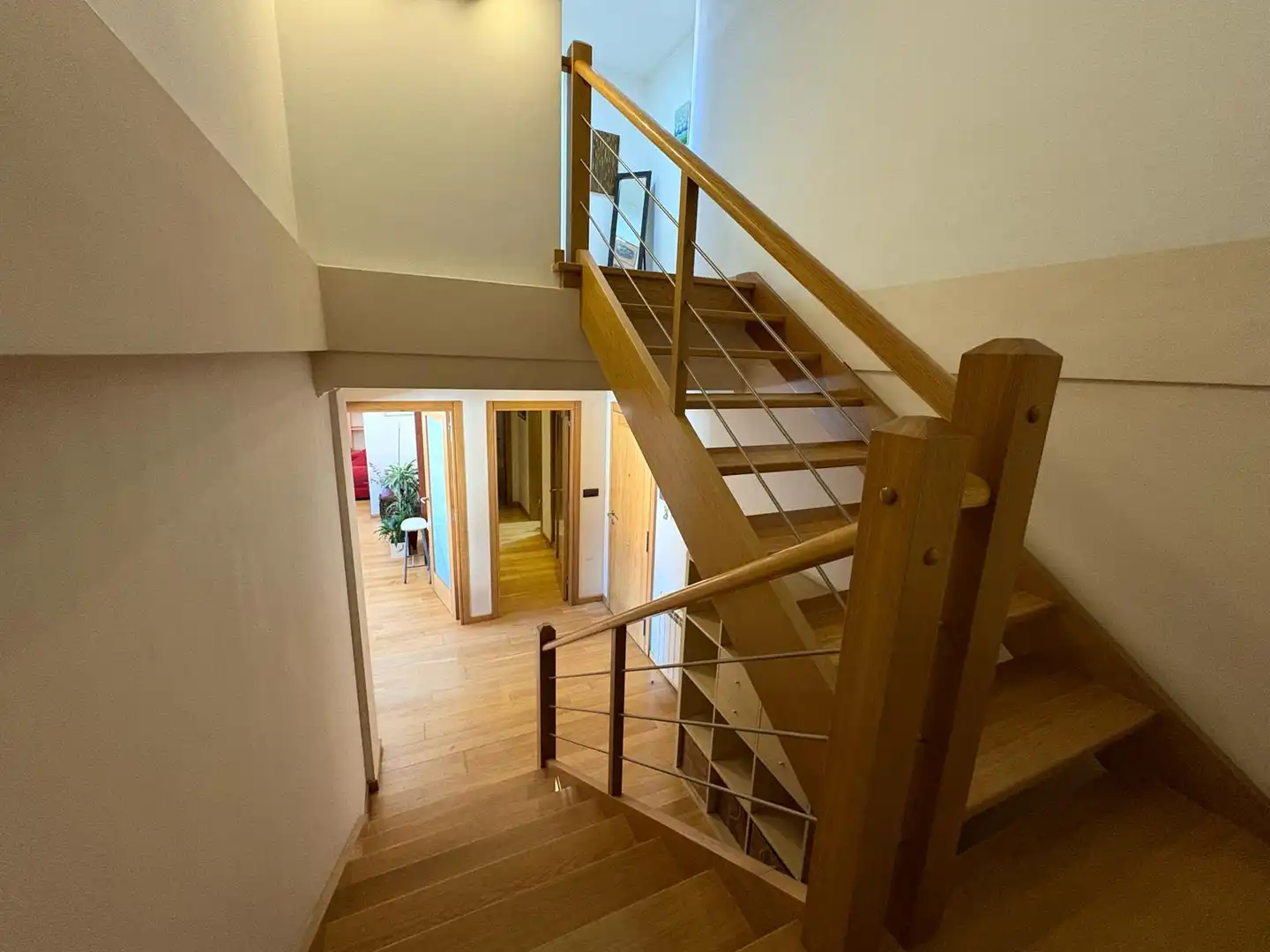 Maisonette zum Verkauf in Santiago de Compostela  mit Heizung, Parkett und Abstellraum