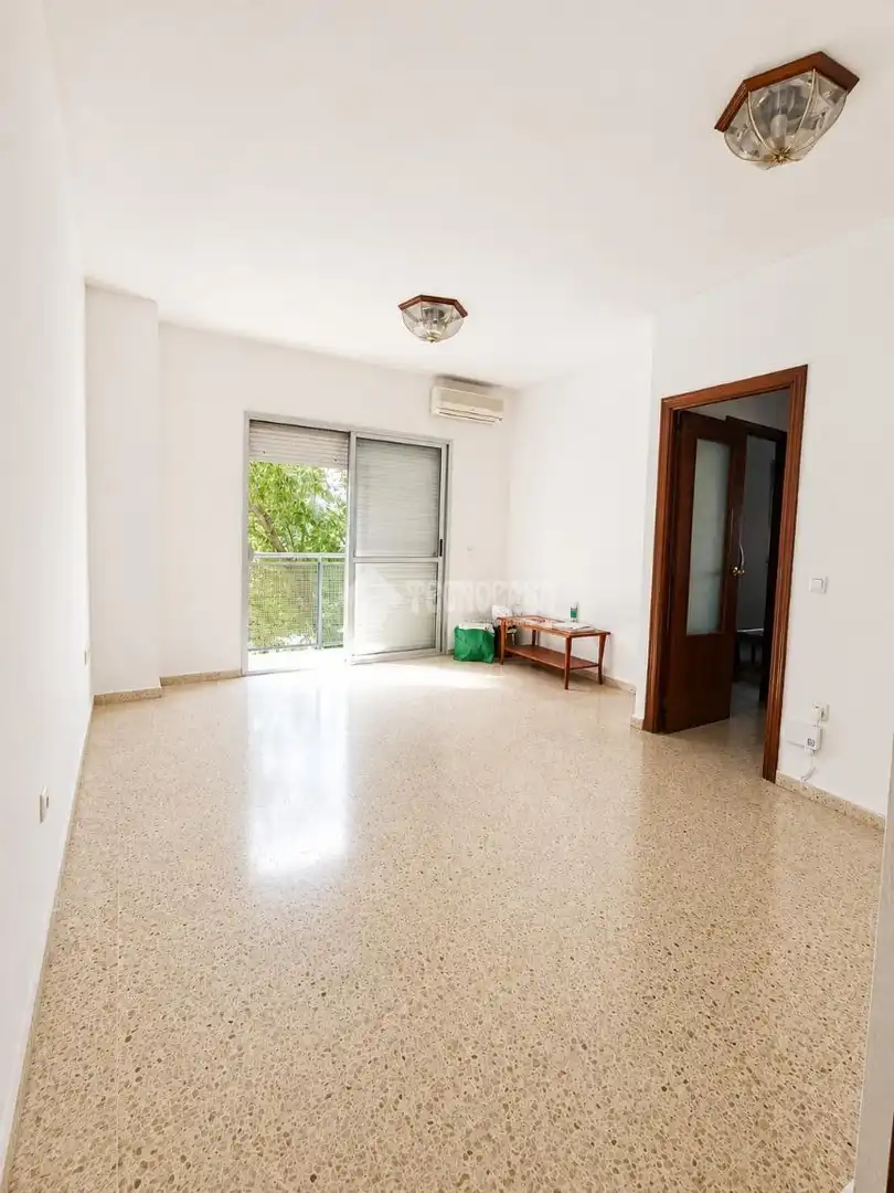 Habitación de Piso en venta en Sevilla con Aire acondicionado