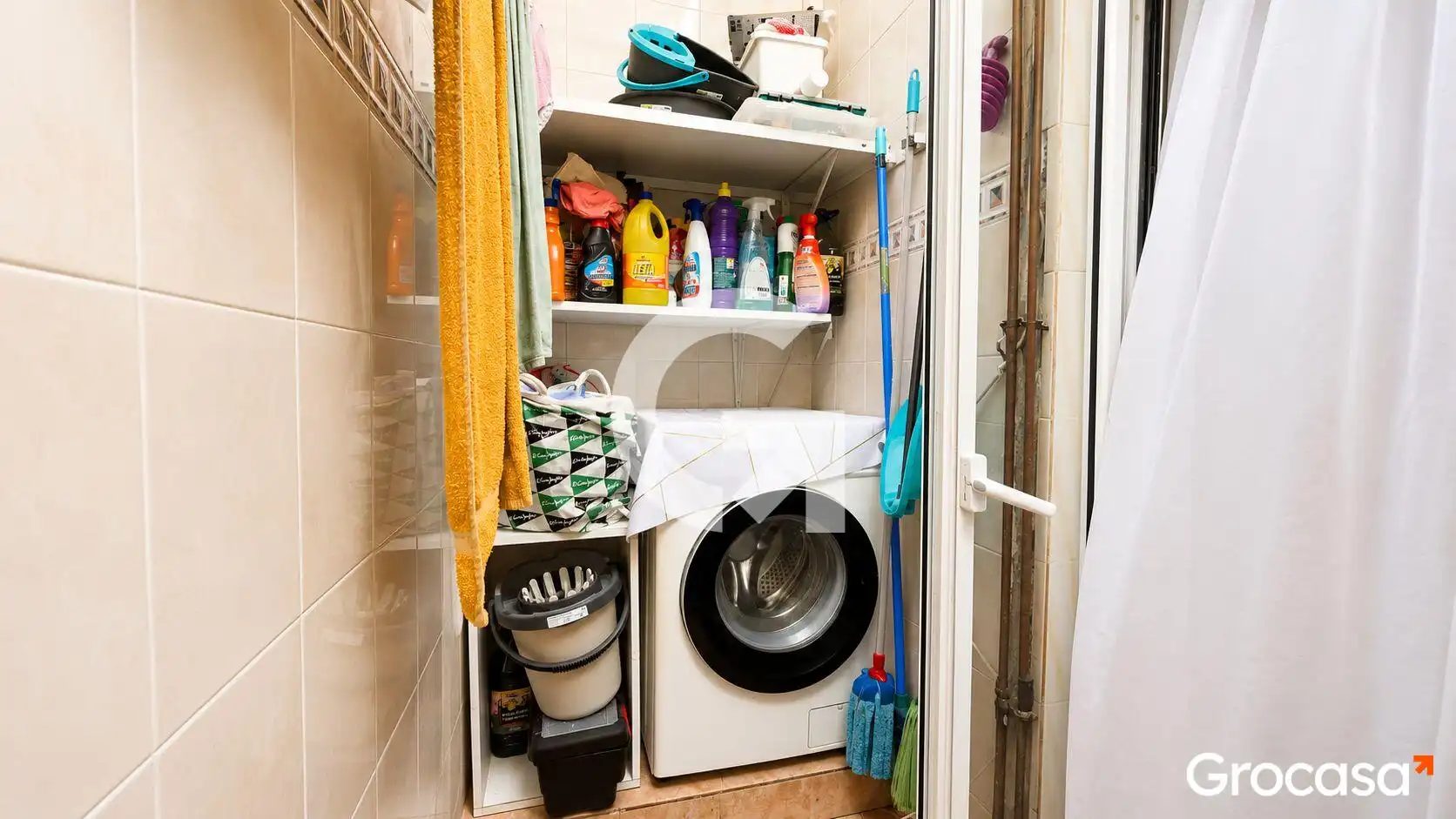 Bedroom of Flat for sale in Barcelona  with Air Conditioner and Heating