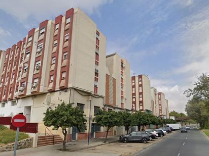 Exterior view of Flat to rent in  Huelva Capital  with Air Conditioner