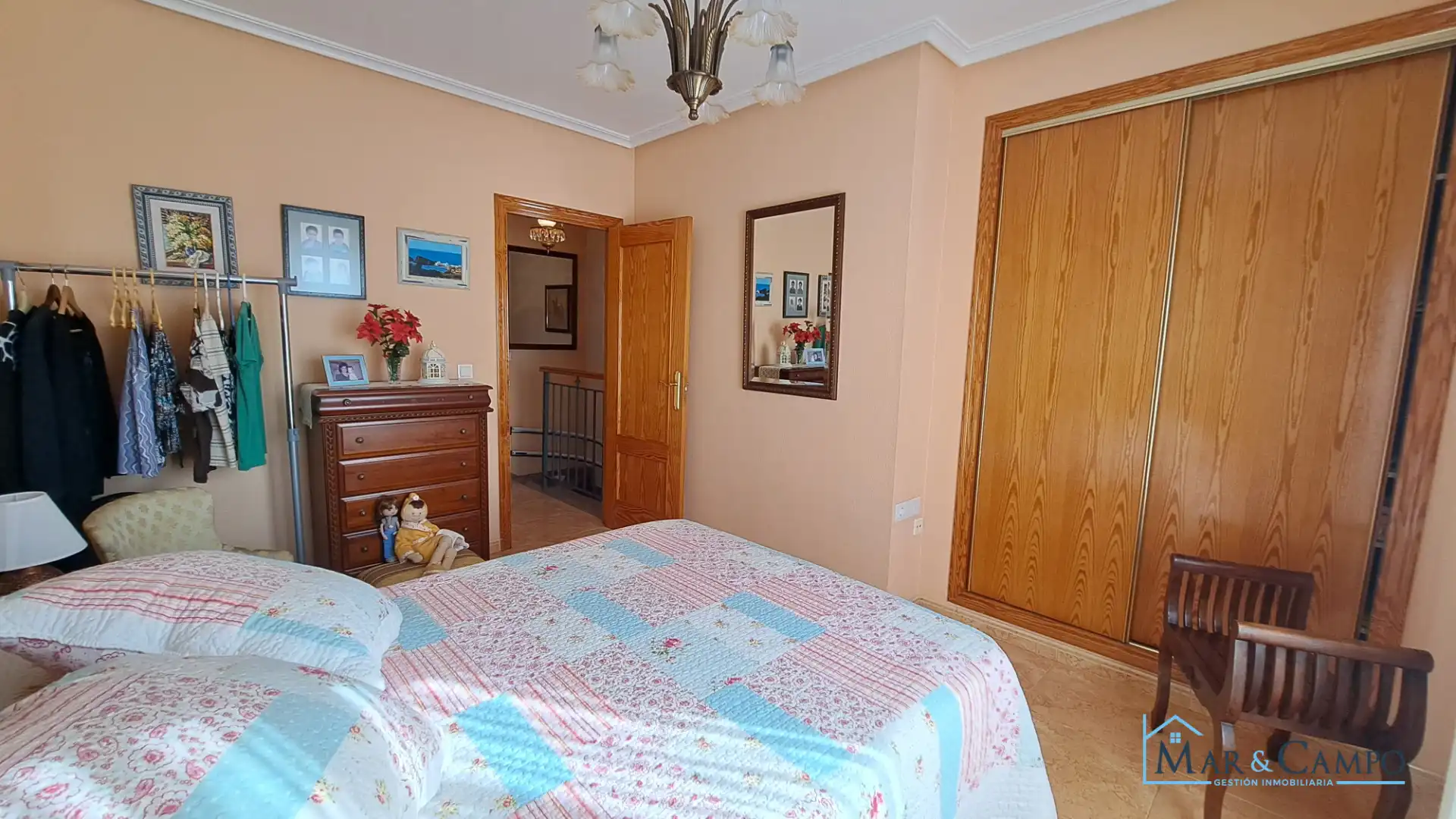 Dormitori de Casa adosada en venda en San Javier amb Aire condicionat, Jardí privat i Moblat