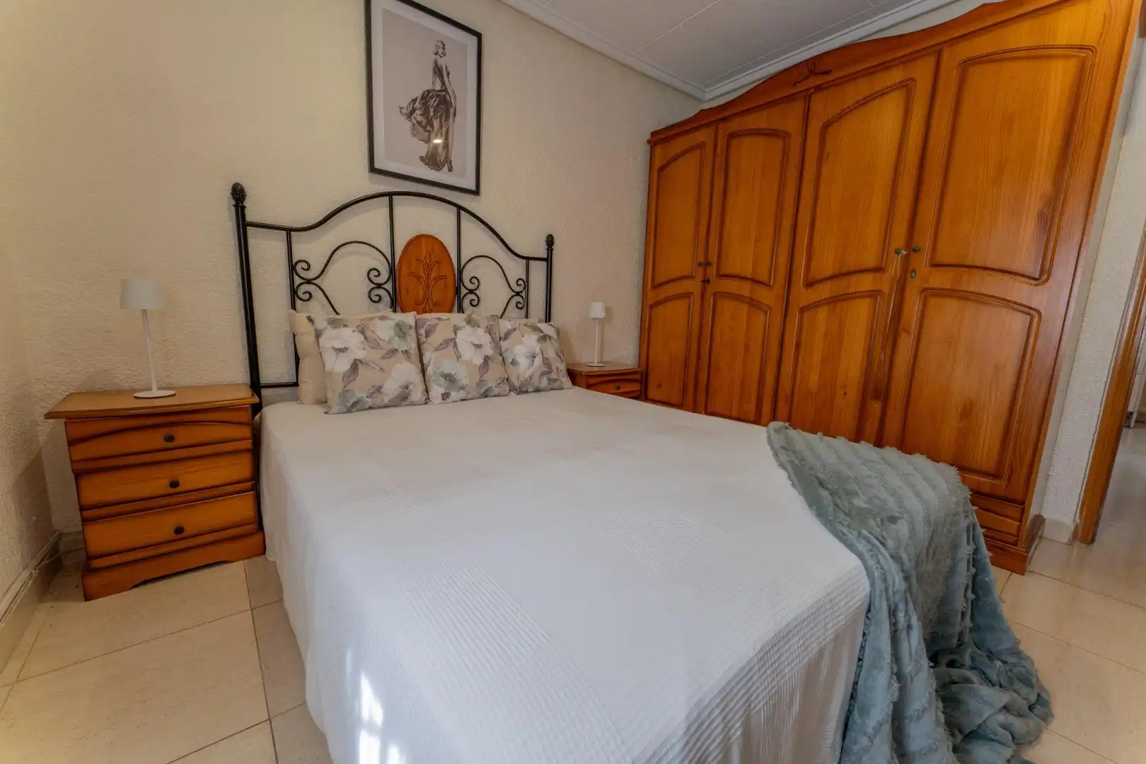 Habitación de Casa o chalet en venta en Elche / Elx con Aire acondicionado, Jardín privado y Piscina