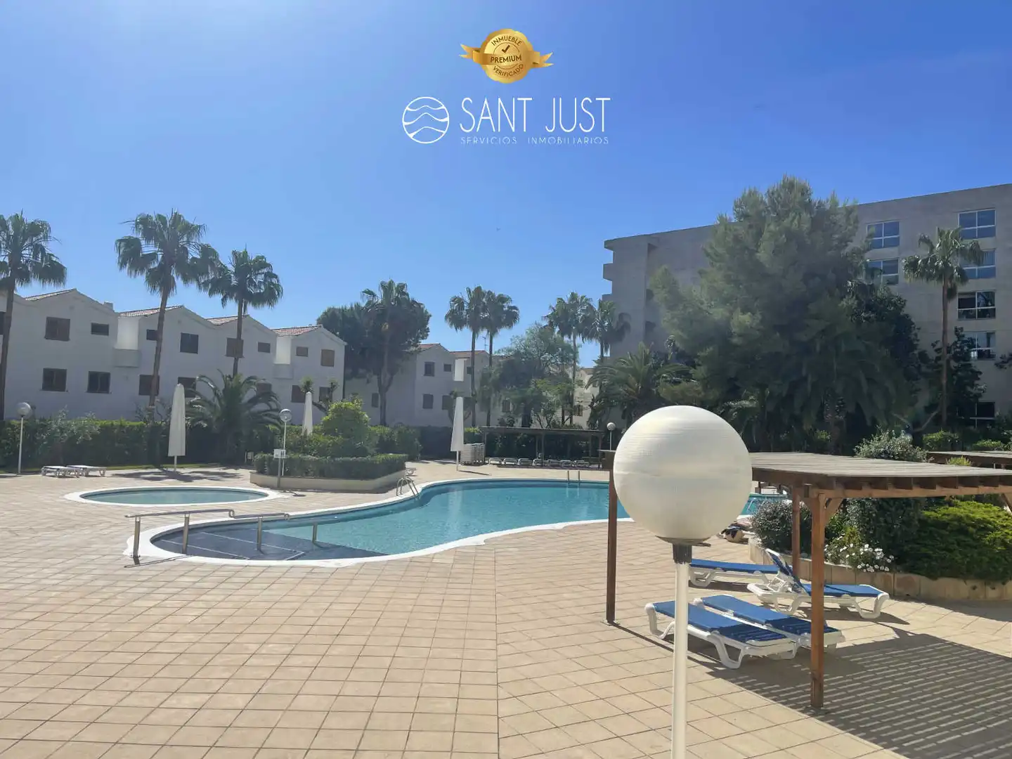 Piscina de Ático en venta en Vila-seca con Terraza, Amueblado y Horno