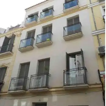 Inmuebles singulares con ascensor en venta en Peña 26