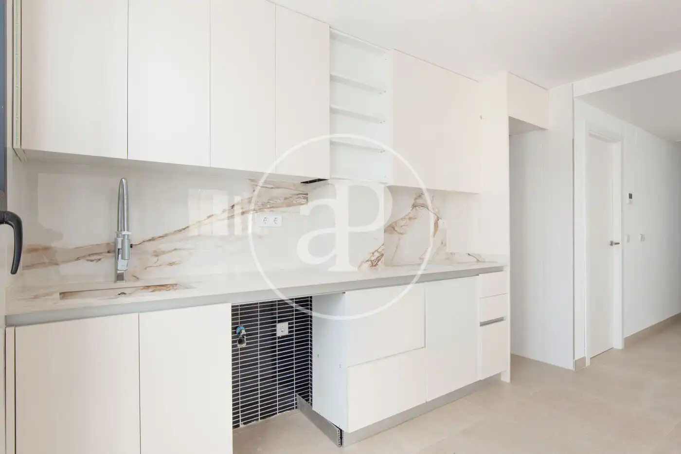 Cocina de Casa adosada en venta en Chiva con Aire acondicionado, Calefacción y Jardín privado