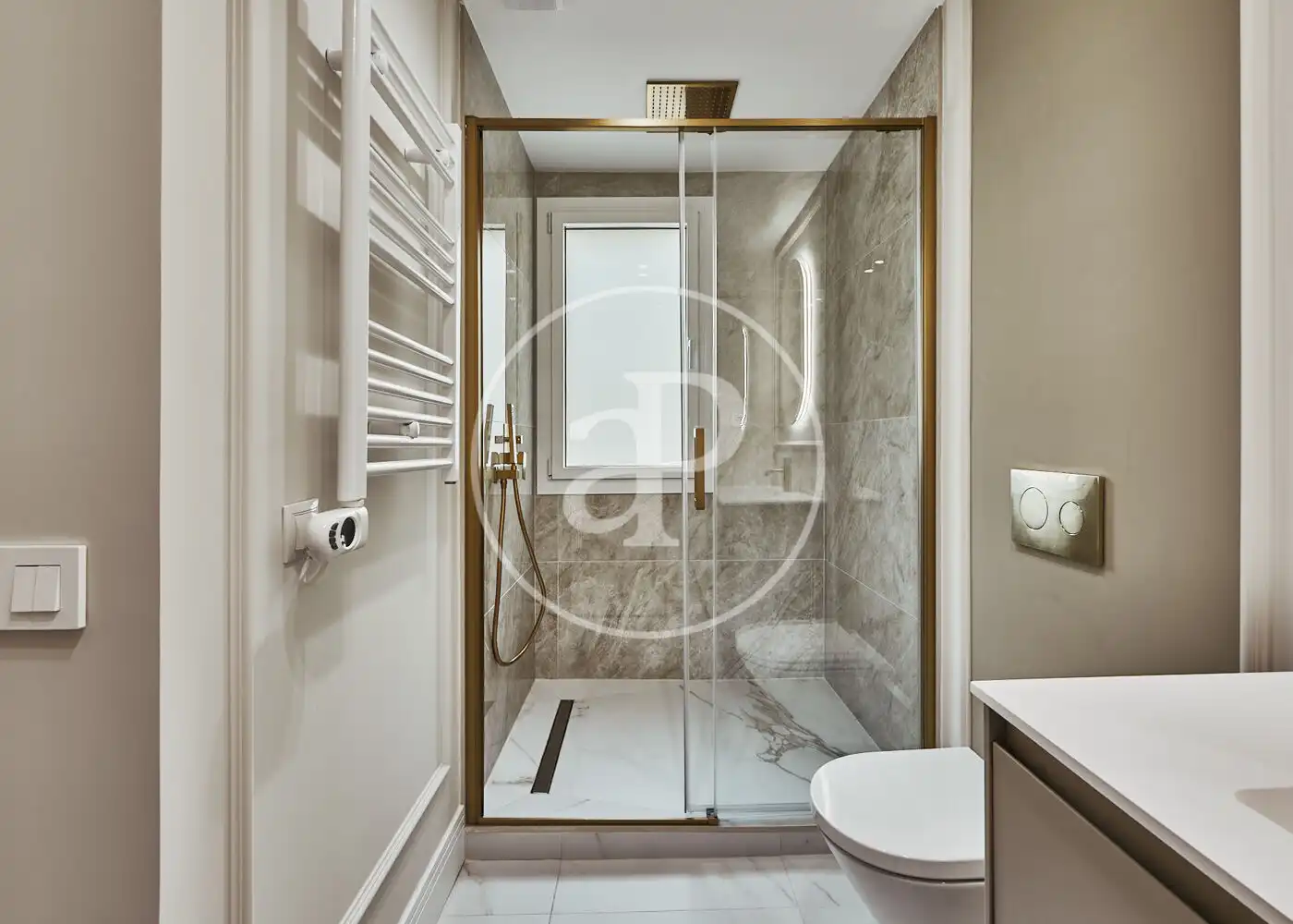 Baño de Piso en venta en Madrid con Aire acondicionado, Calefacción y Trastero