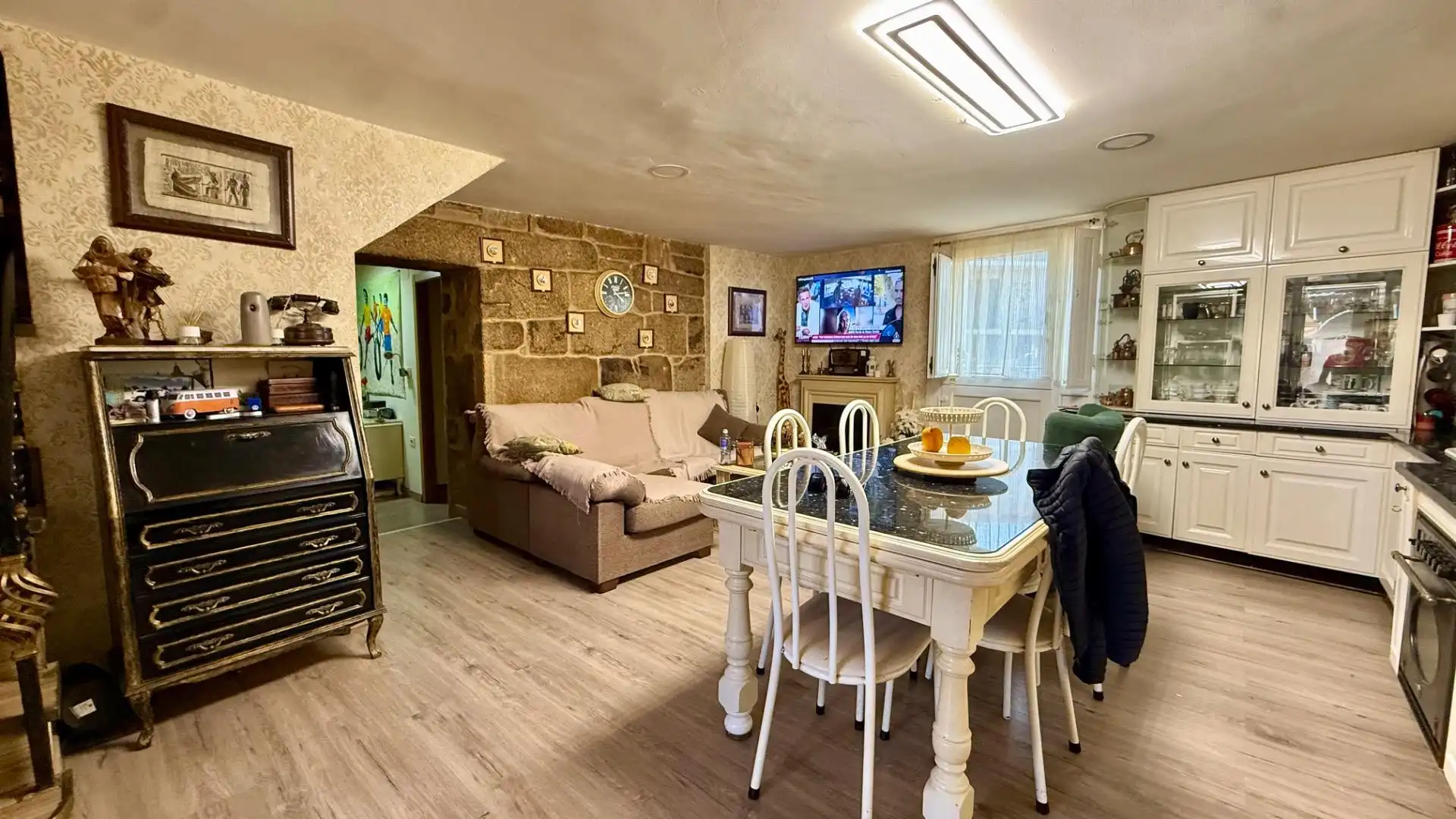 Casa o xalet en venda en O Carballiño   amb Calefacció, Jardí privat i Terrassa