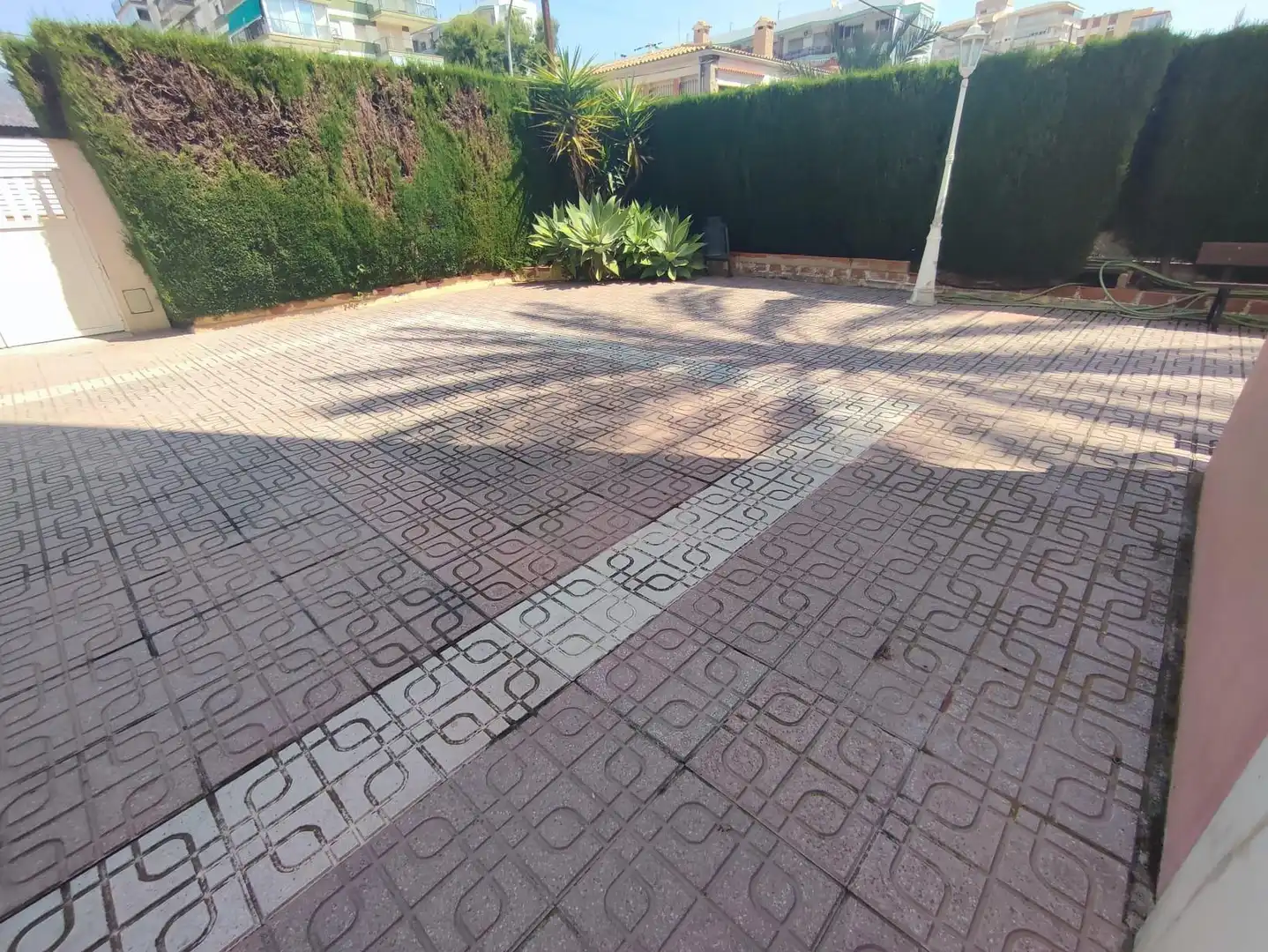 Aparcament de Pis en venda en Benicasim / Benicàssim amb Aire condicionat, Terrassa i Moblat