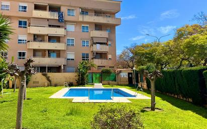 Piscina de Àtic en venda en Benalmádena amb Aire condicionat, Calefacció i Jardí privat