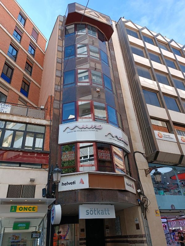 Exterior view of Office to rent in Ciudad Real Capital  with Air Conditioner and Heating