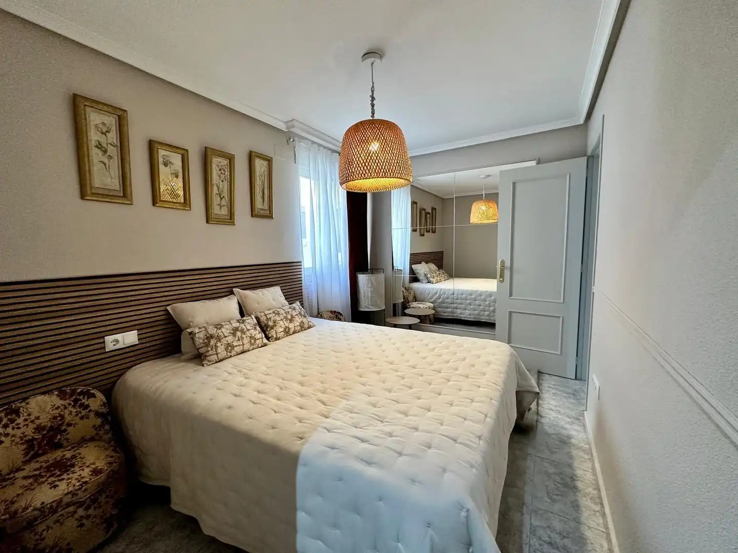 Penthouse with terrace for sale in Calle Almudena, imagen 19