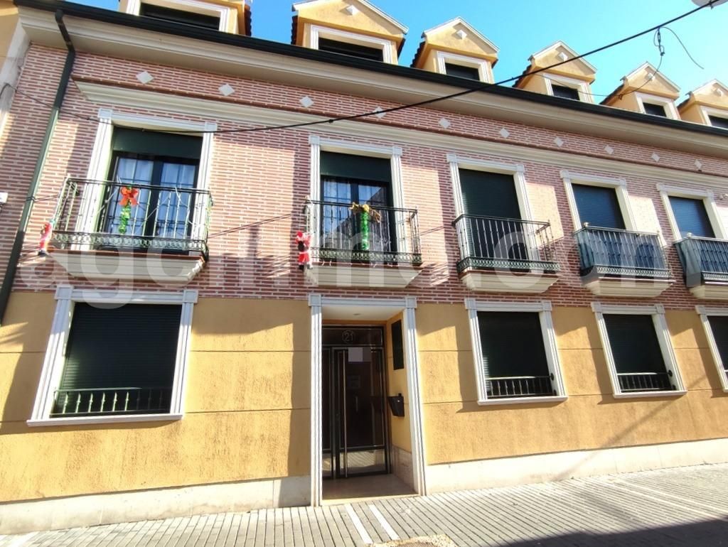 Exterior view of Flat for sale in Tudela de Duero  with Heating, Parquet flooring and Terrace