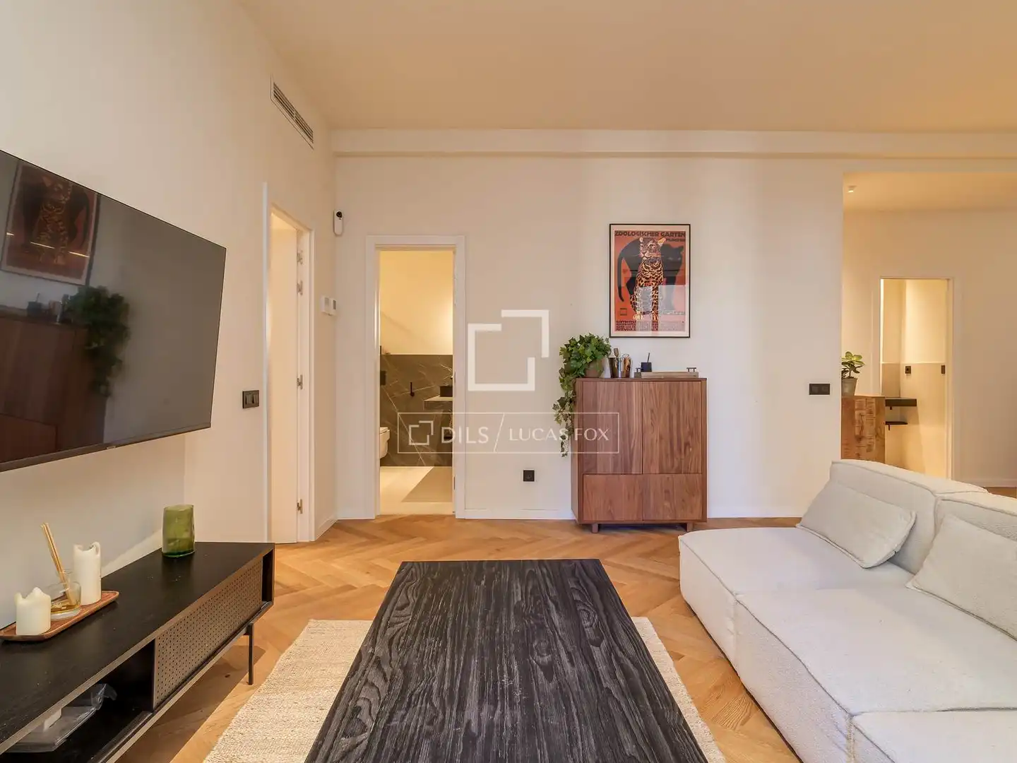 Wohnzimmer von Wohnung zum Verkauf in Barcelona mit Klimaanlage, Heizung und Parkett