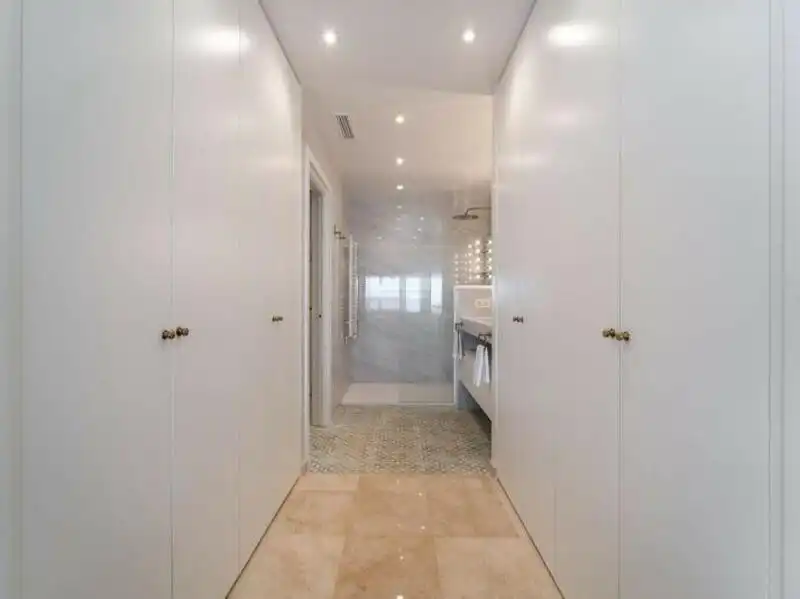 Bany de Apartament en venda en Marbella amb Aire condicionat, Calefacció i Terrassa