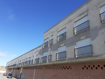 Exterior view of Flat for sale in Malagón