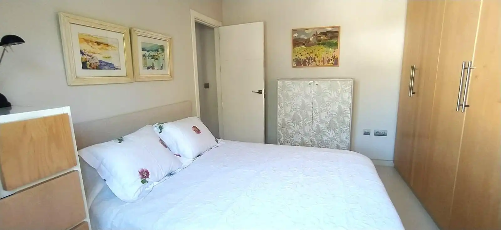 Dormitori de Casa o xalet en venda en L'Alfàs del Pi amb Terrassa i Moblat