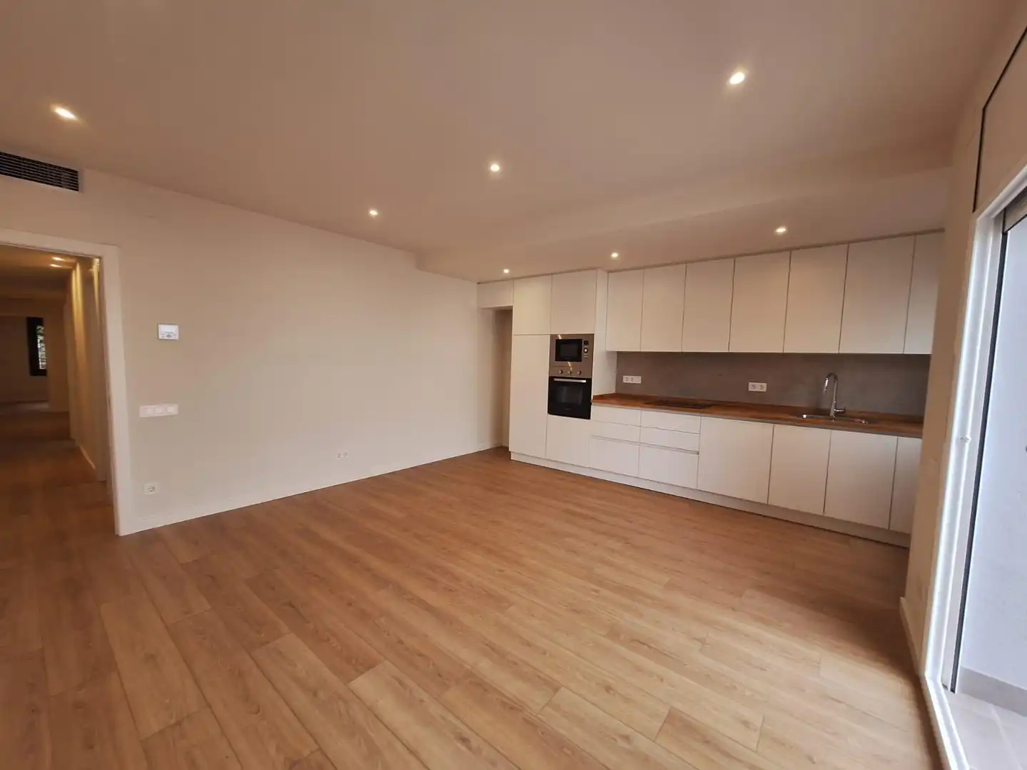Appartamento con terrazza in vendita a Centre - Sant Oleguer, imagen 5