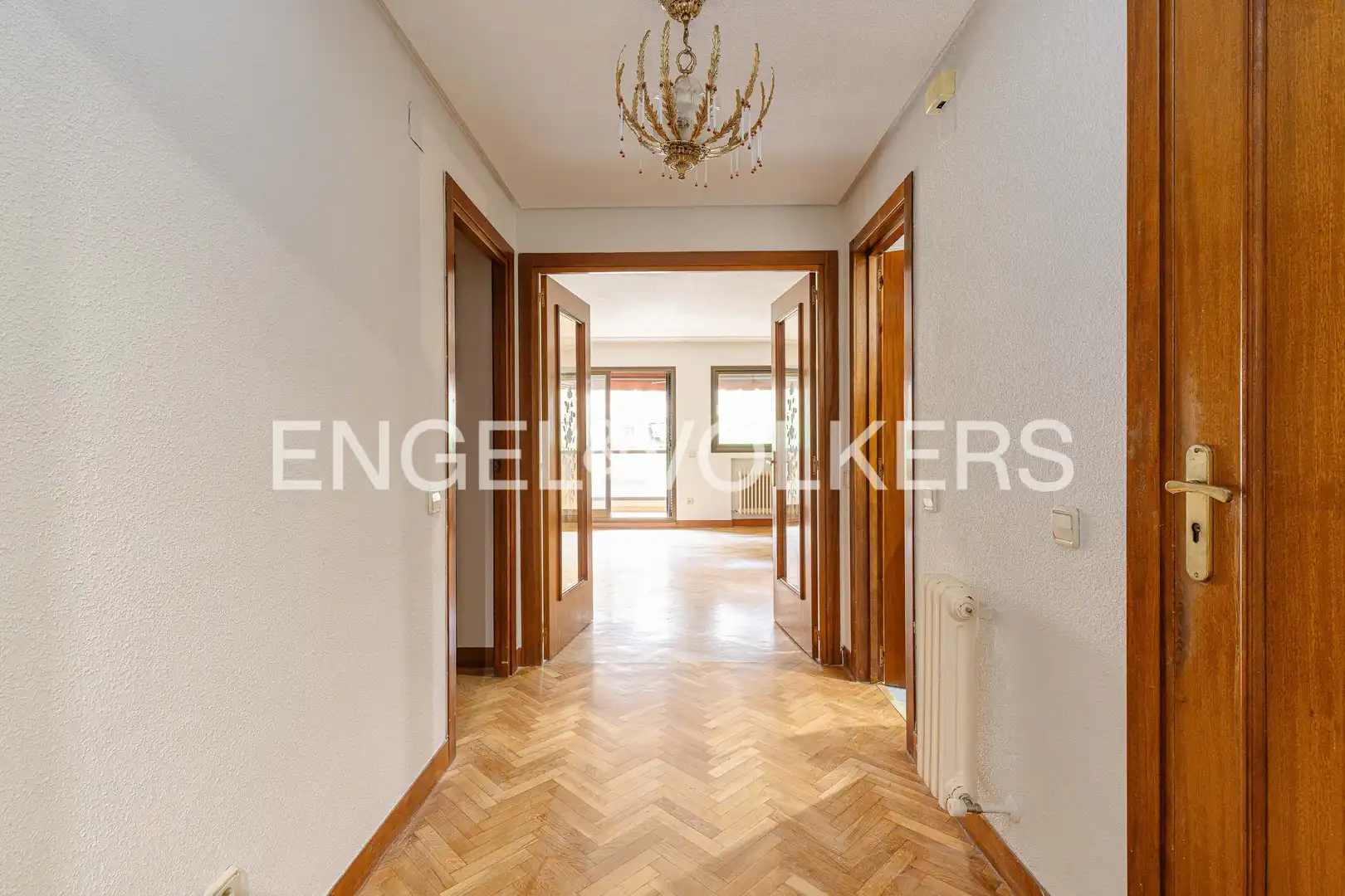 Piso en venta en Pozuelo de Alarcón con Aire acondicionado, Calefacción y Parquet