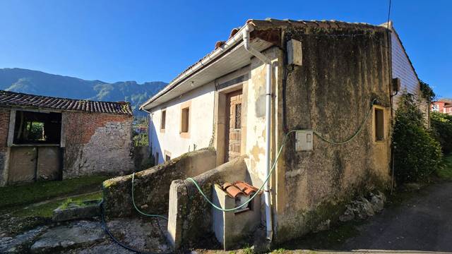 Finca rústica en Venta en Celorio - Poó - Parres