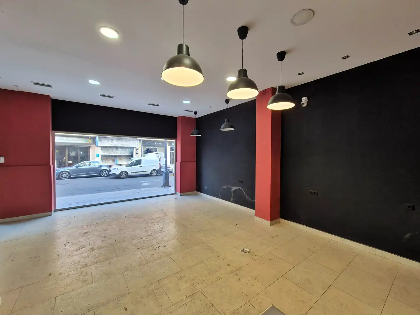 Local comercial en venda a Carrer d'Aiora, imagen 2