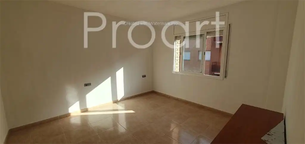 Bedroom of Flat for rent in Sant Celoni  with Air Conditioner, Heating and Storage room