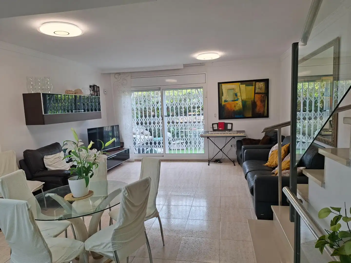 Living room of Detached homes for sale in Calafell  with Air Conditioner, Private garden and Terrace
