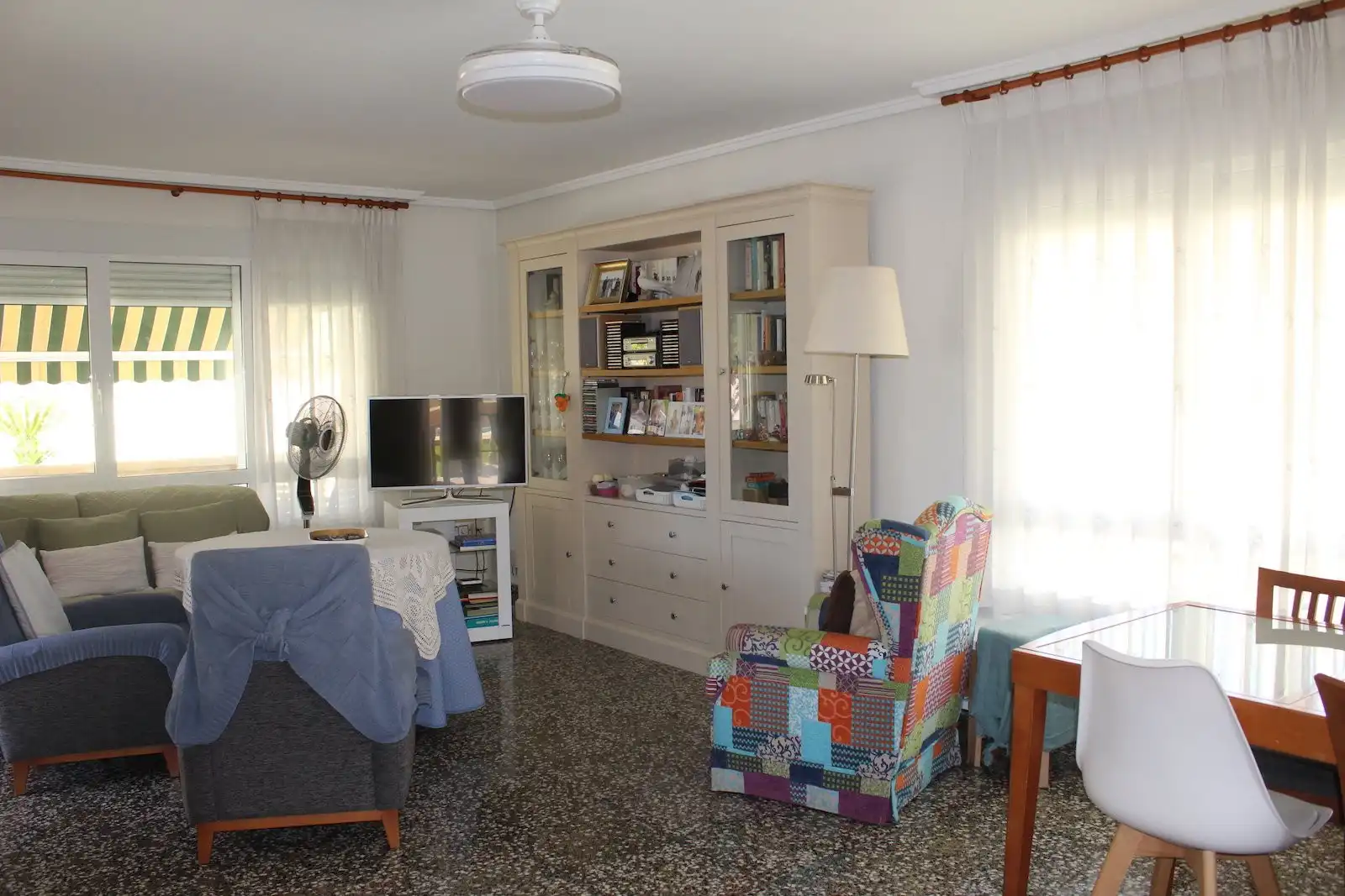 Living room of Houses for sale in L'Eliana  with Terrace and Storage room