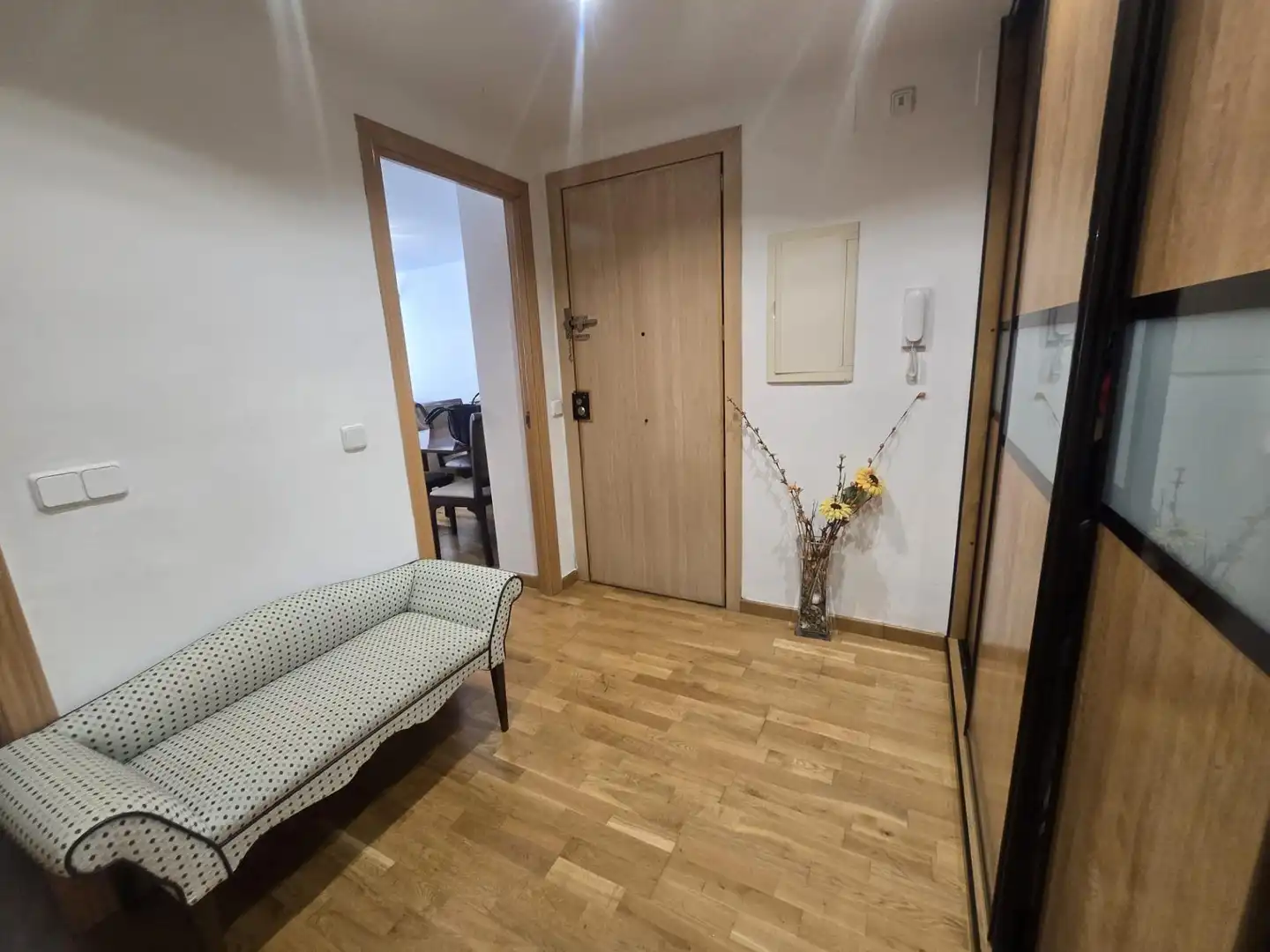 Flat with terrace for sale in Nord