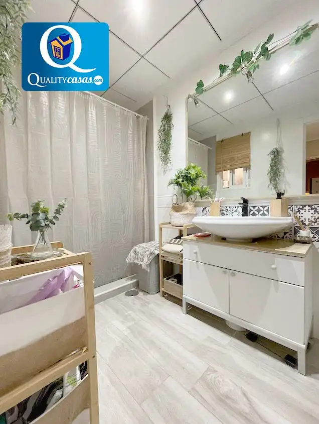 Bathroom of Houses for sale in San Vicente del Raspeig / Sant Vicent del Raspeig  with Air Conditioner, Heating and Storage room