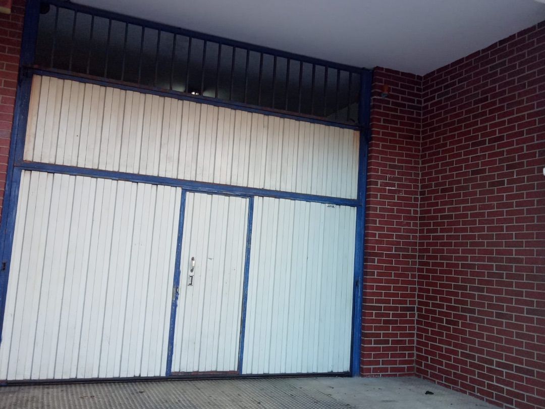 Exterior view of Garage to rent in Castro-Urdiales