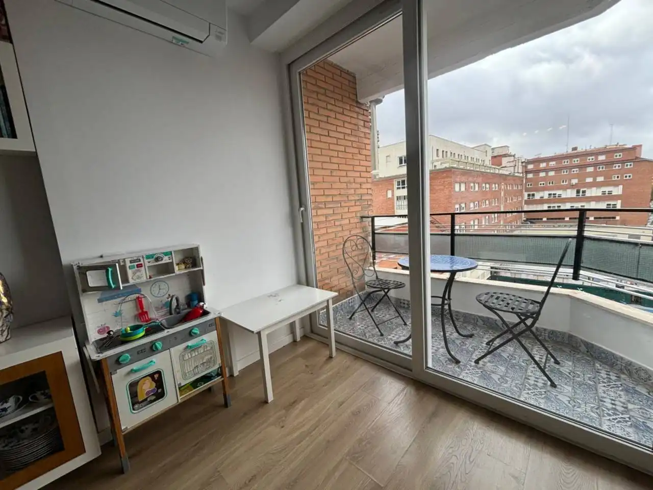 Terraza de Piso en venta en Madrid con Calefacción, Terraza y Trastero