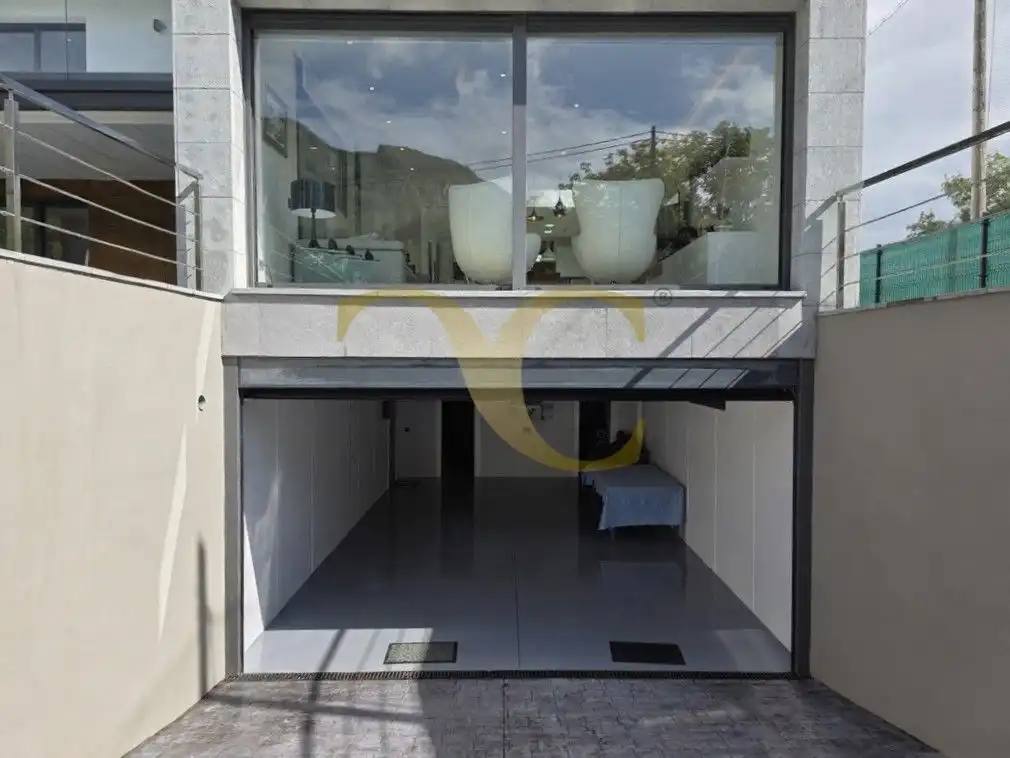 Casa o chalet en venta en Llanes con Calefacción, Jardín privado y Terraza
