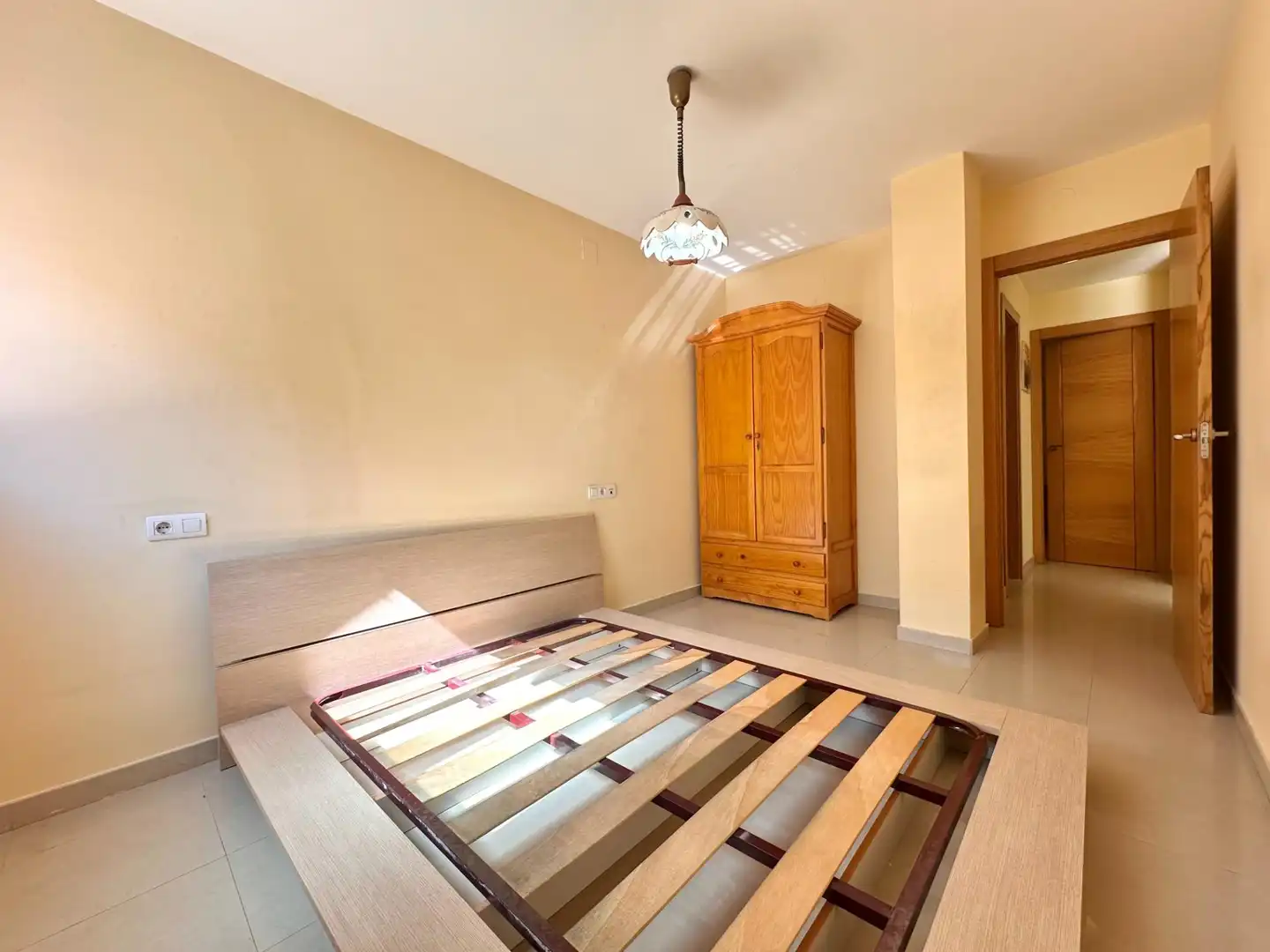 Flat for sale in Calle Calle Pamplona, Avda. De los Ogíjares