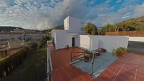 Vista exterior de Casa o xalet en venda en Roda de Berà amb Jardí privat, Terrassa i Moblat