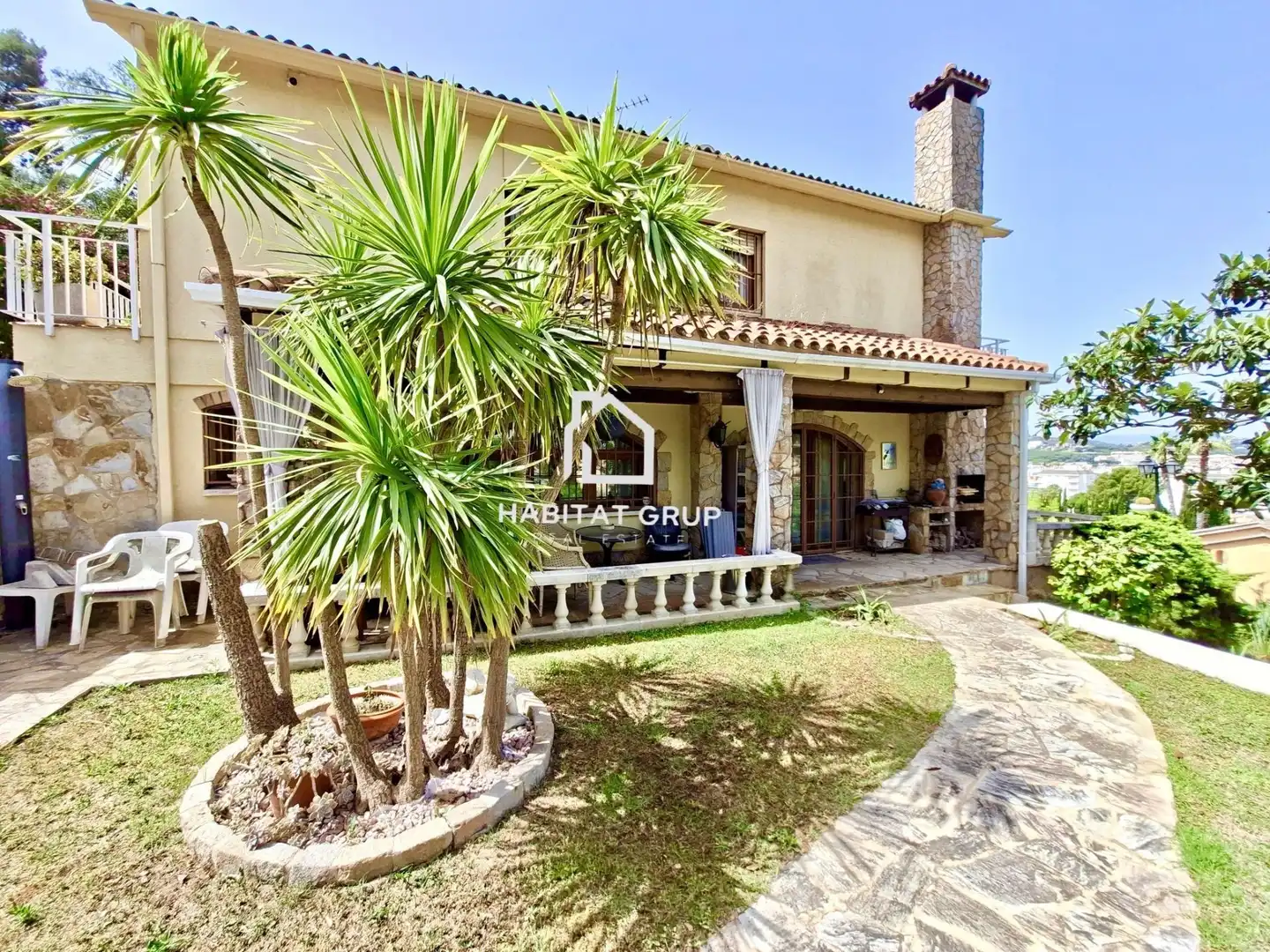 Casa con piscina in vendita a Fenals