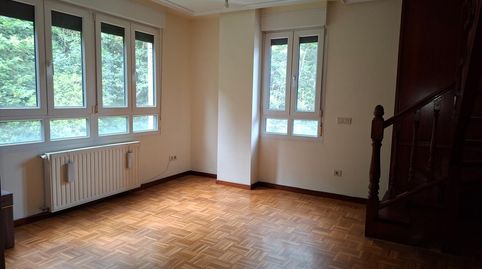 Foto 4 de Dúplex en venda a Barrio Bazuelo, La Villa - Bazuelo, Mieres (Asturias)