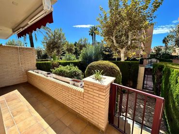 Appartement compact avec piscine à vendre à L'Albir