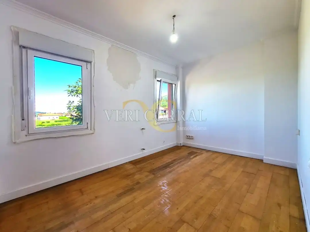 Casa o xalet en venda a Camín del Gurguyu, Sariego