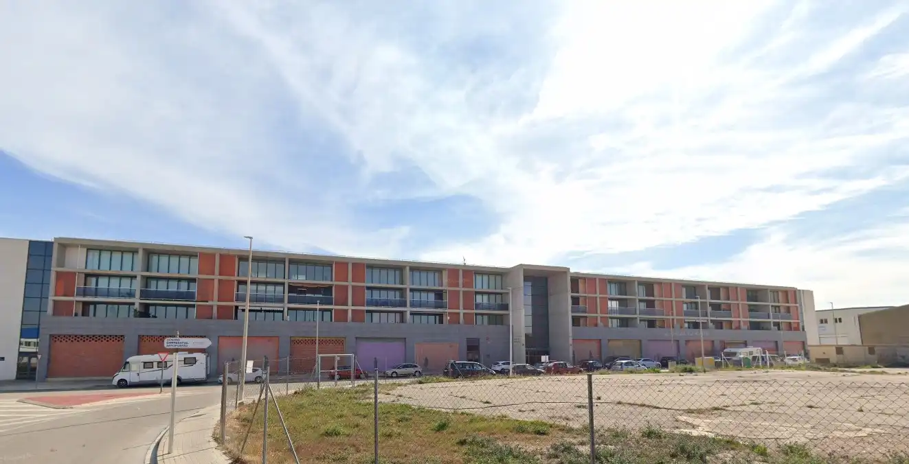 Office space with lift for sale in C/ Catarroja, imagen 4