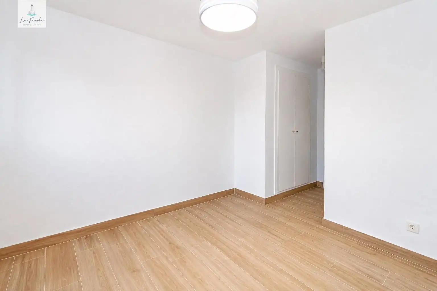 Habitación de Piso de alquiler en Málaga con Jardín privado y Terraza