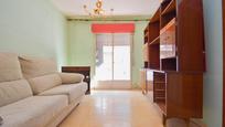 Living room of Flat for sale in  Granada Capital  with Terrace and Balcony