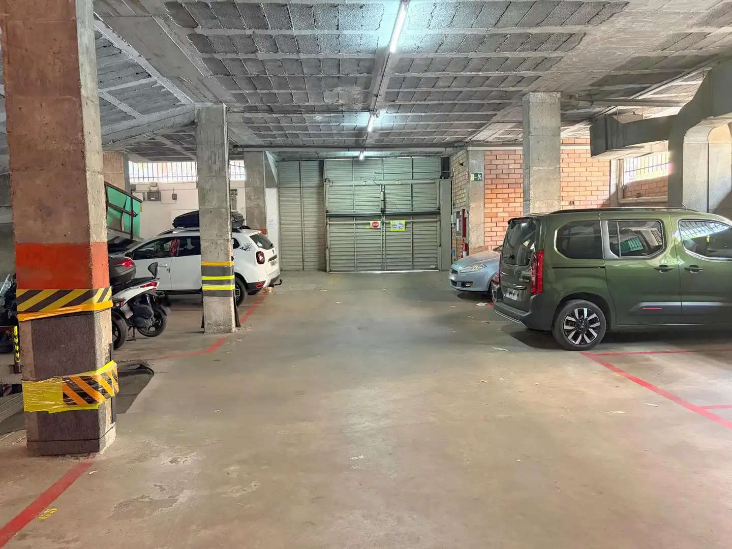 Aparcament de Garatge en venda en Barcelona