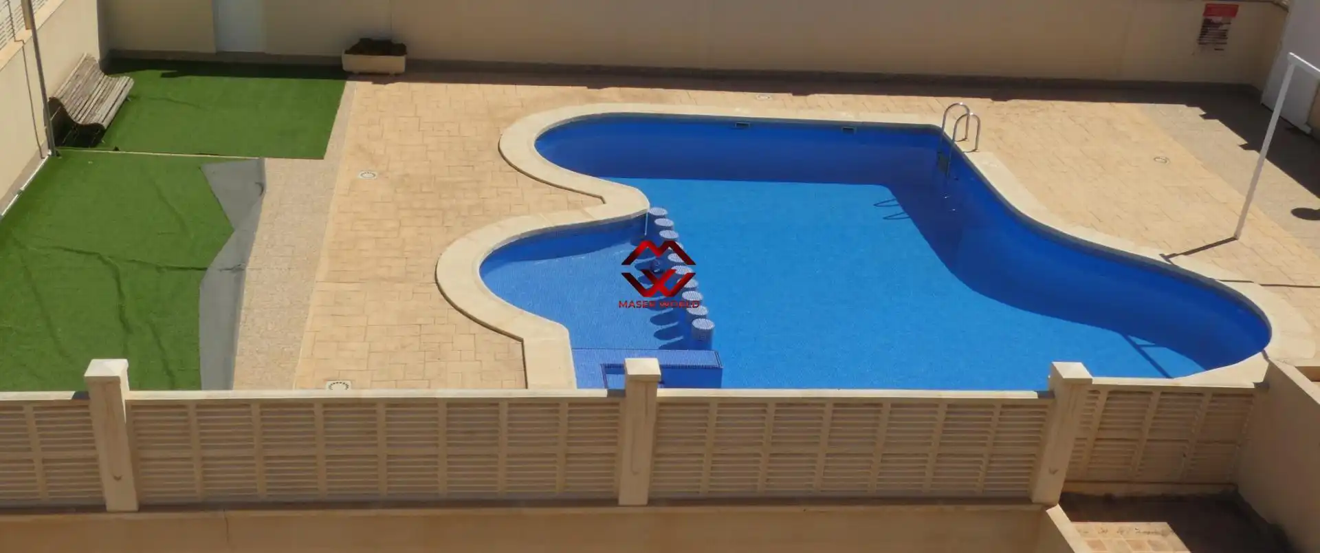 Piscina de Ático en venta en Mazarrón con Aire acondicionado, Trastero y Balcón