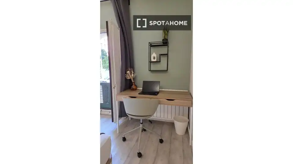 Bedroom of Flat for rent in Barcelona  with Air Conditioner, Heating and Furnished