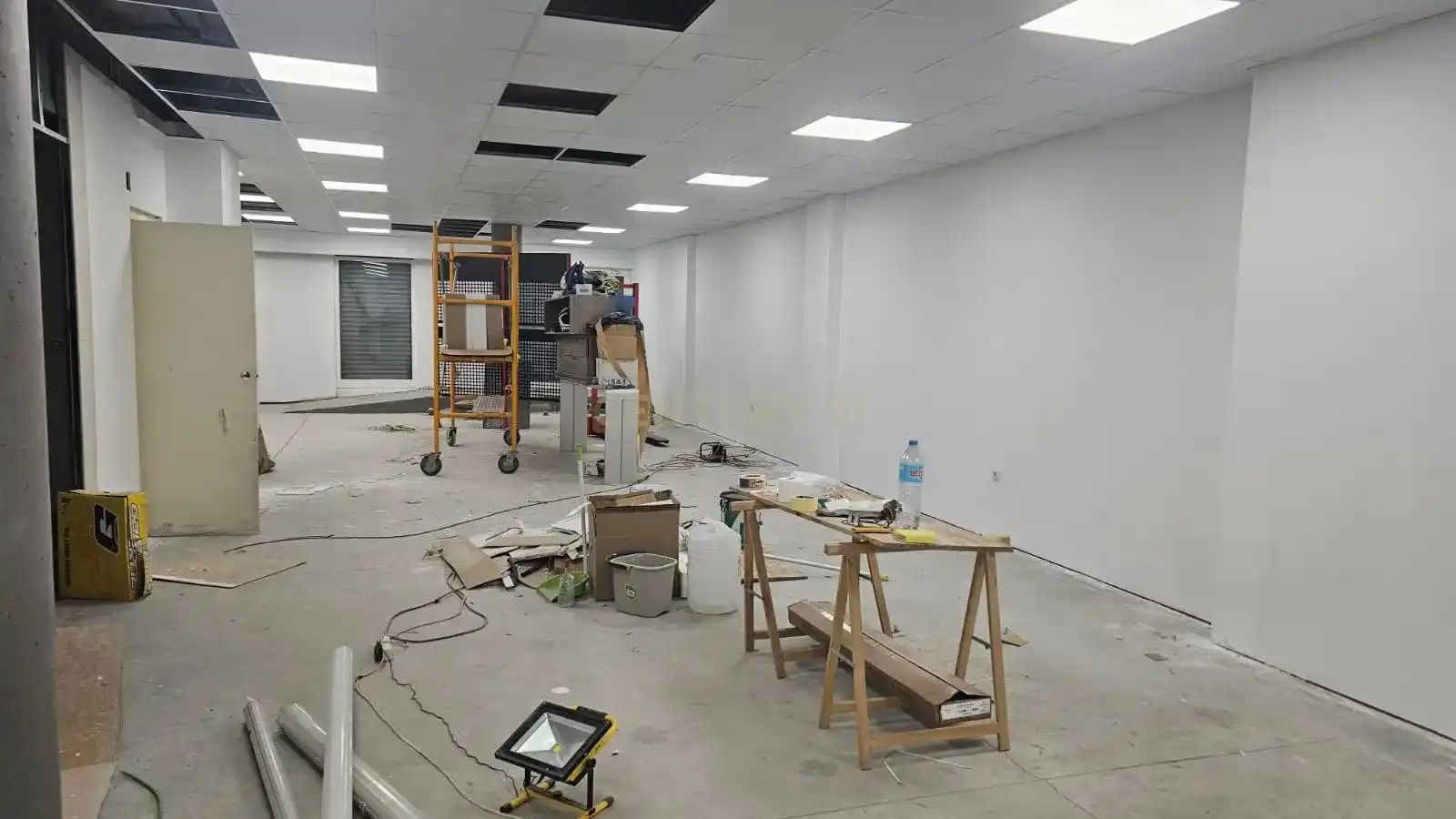 Local comercial en venda a Carrer Casal dels Mogoda, 46, La Florida, Spain, imagen 5