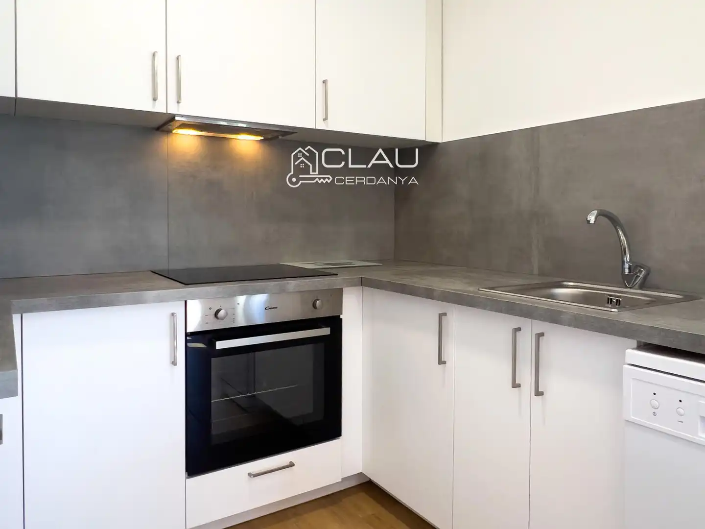 Cocina de Casa adosada de alquiler en Saillagouse con Calefacción, Jardín privado y Terraza